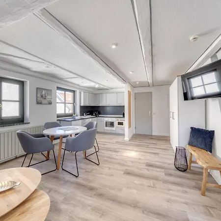 Haus Diana - Turmfalke Apartment